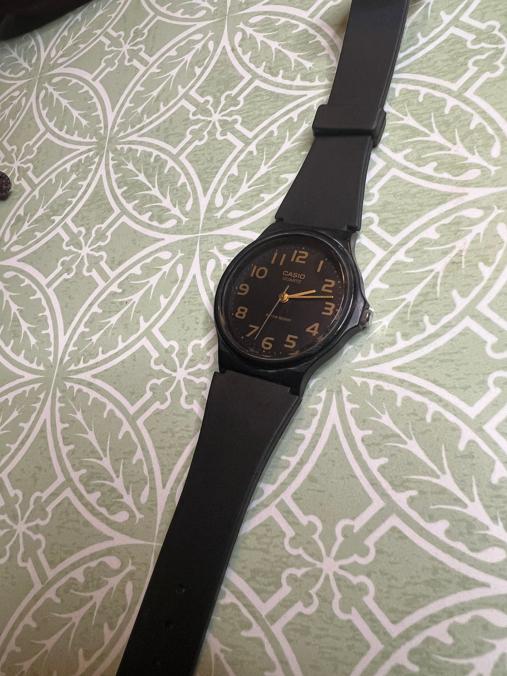 Casio vintage MQ-24 men’s watch. New battery