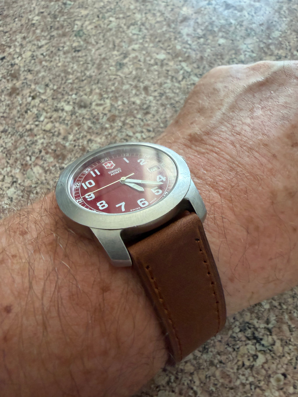 Victorinox Swiss Army Garrison Field Watch Signature Red Dial 38mm Men’s Swiss