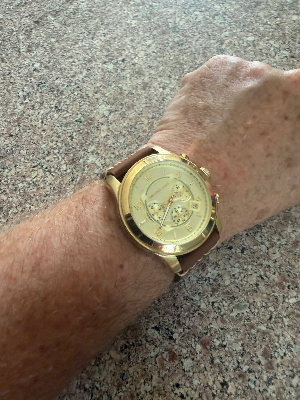 Men’s MK-8077 gold tone watch