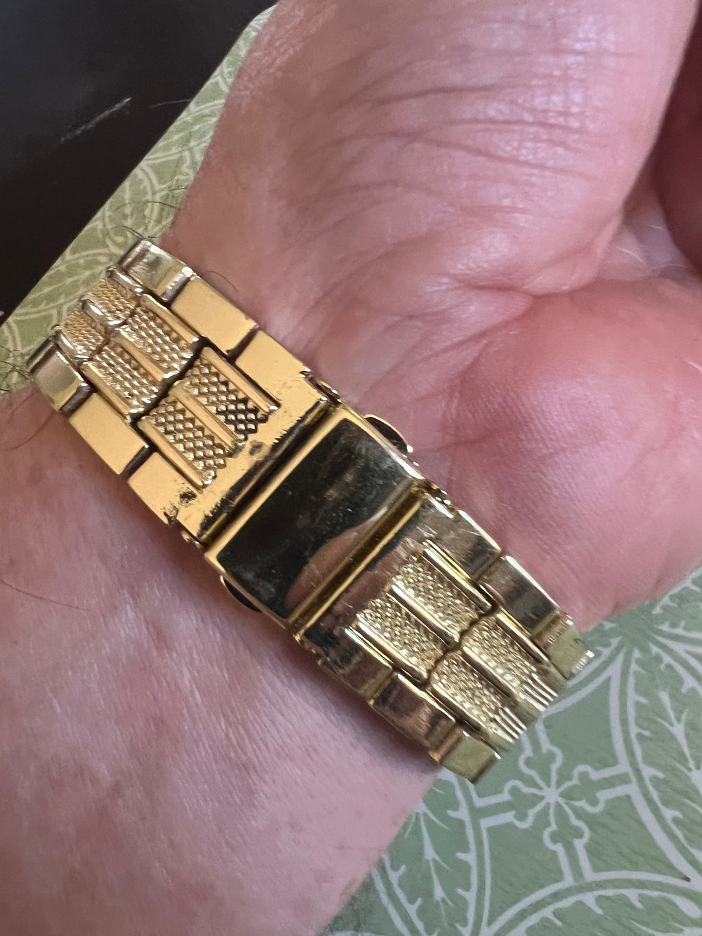 Men’s Luis Cardini gold tone dress watch