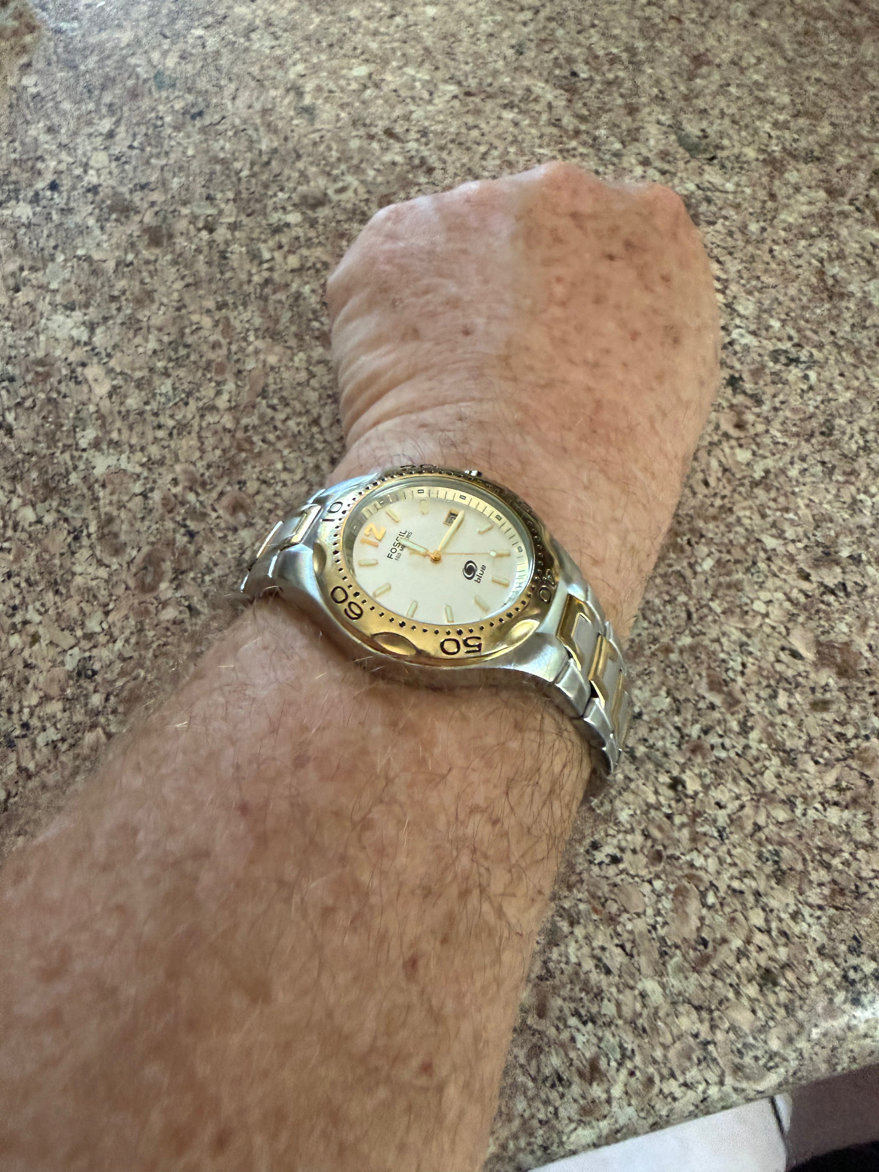 Fossil AM-3424 men’s two tone watch