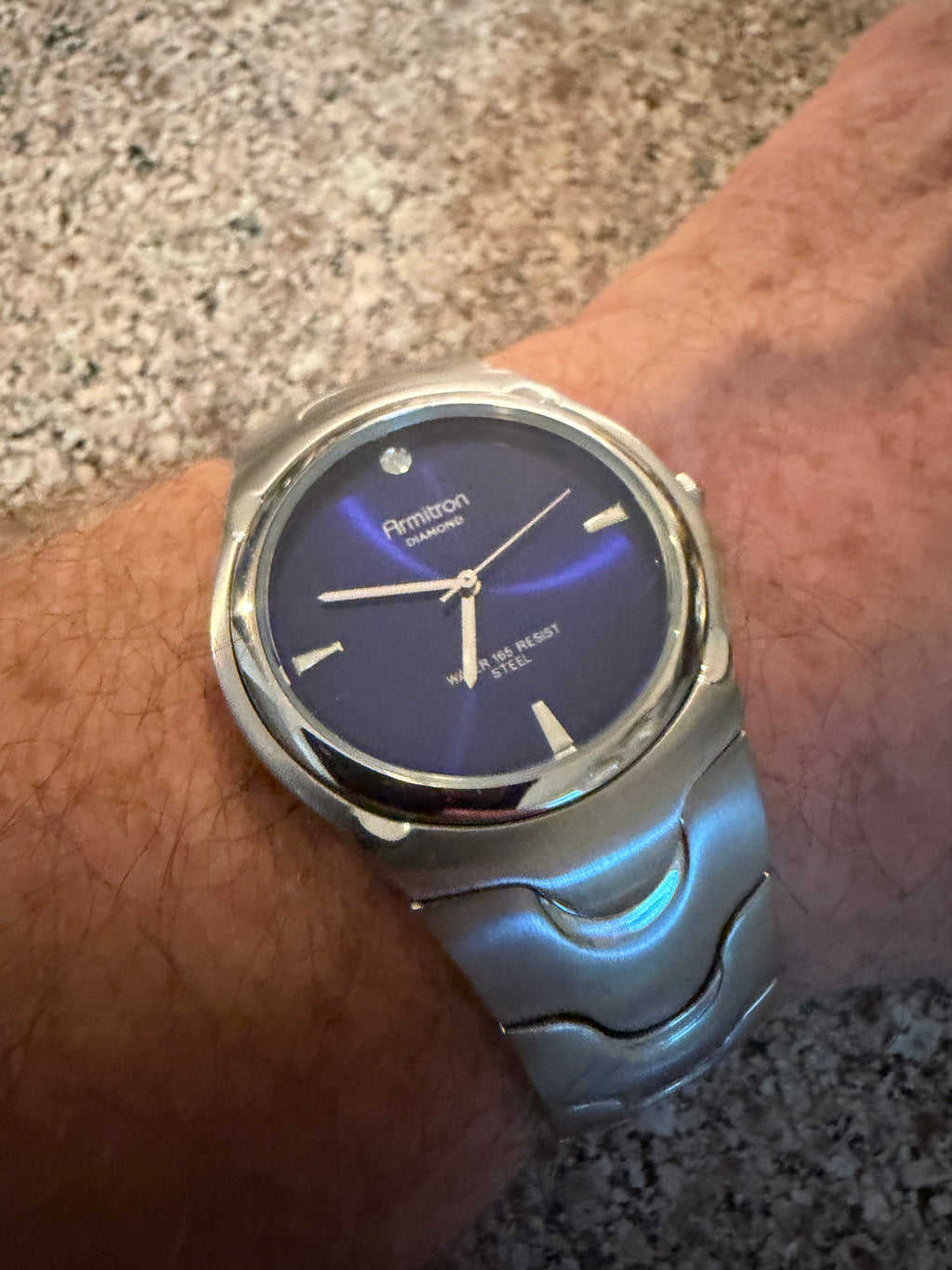 Armitron Diamond 20/4179 Men’s Blue Dial Quartz Watch Stainless Steel Y2K 38mm 7” wrist