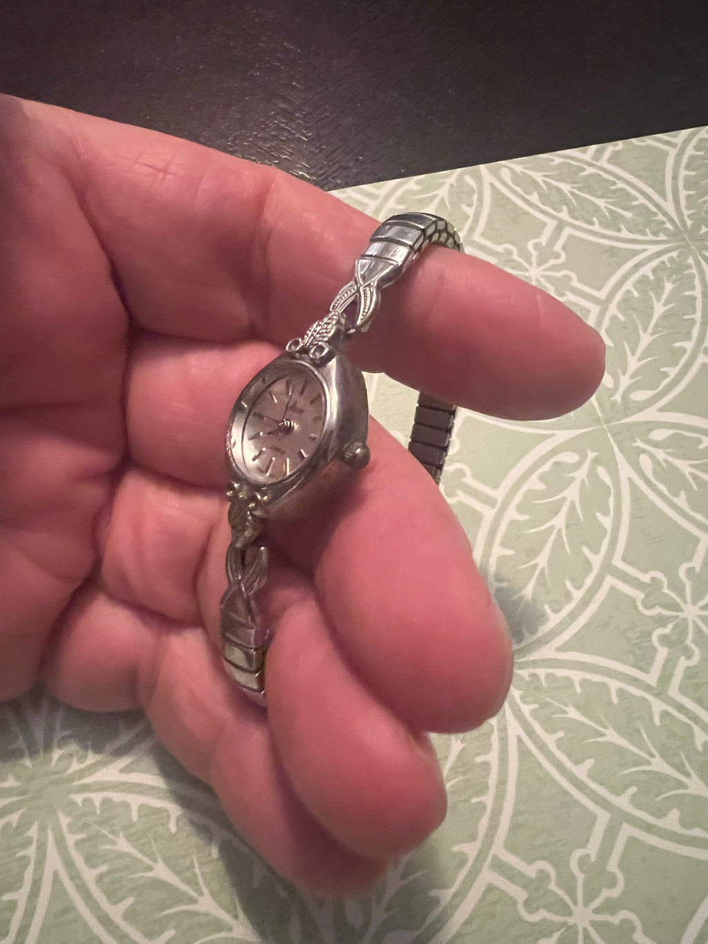 Ladies Collezio vintage dainty silver tone watc