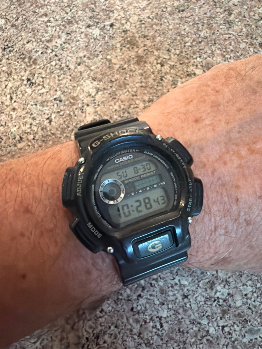 Vintage Casio G-Shock DW-9052 Men's Watch New Battery!