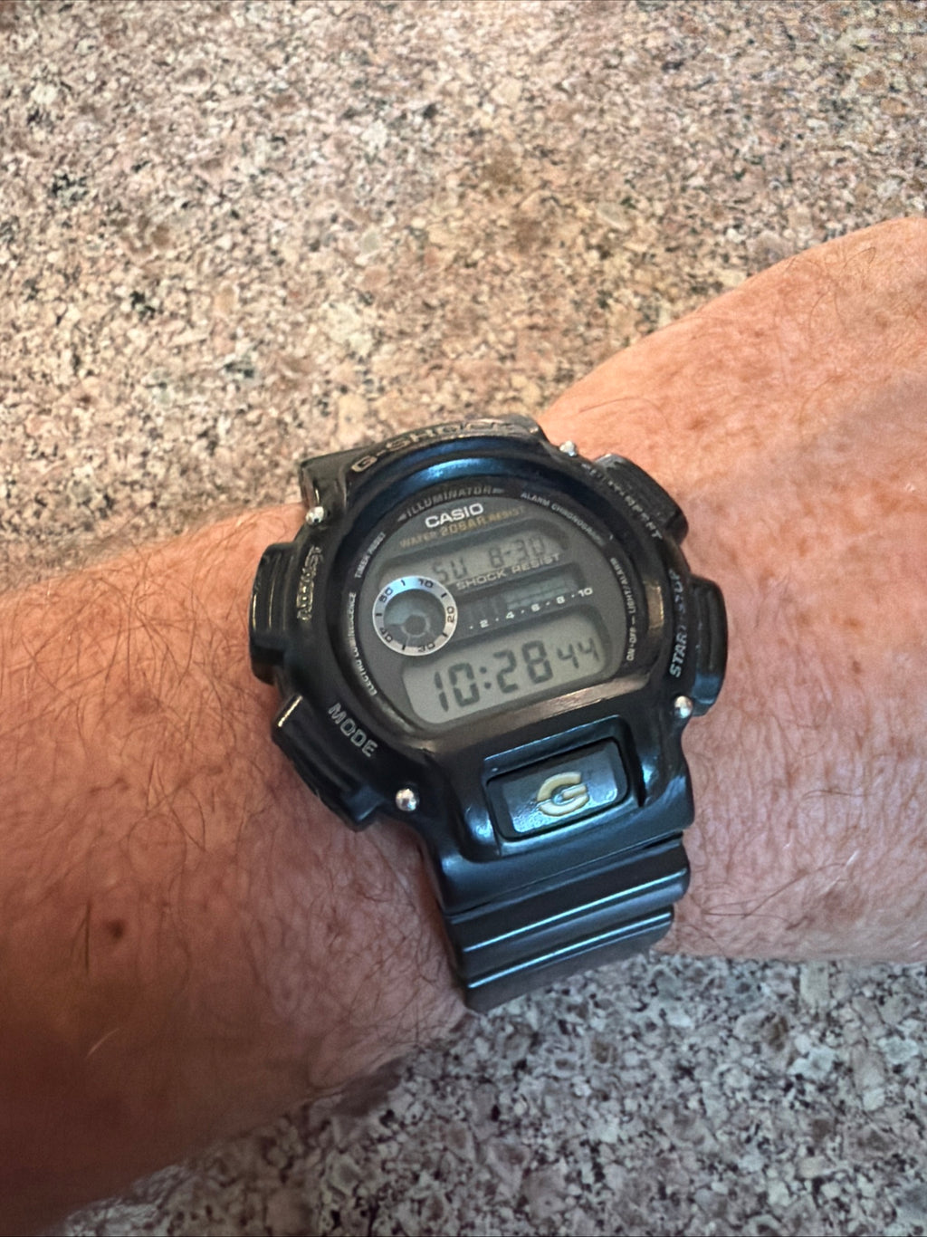 Vintage Casio G-Shock DW-9052 Men's Watch New Battery!