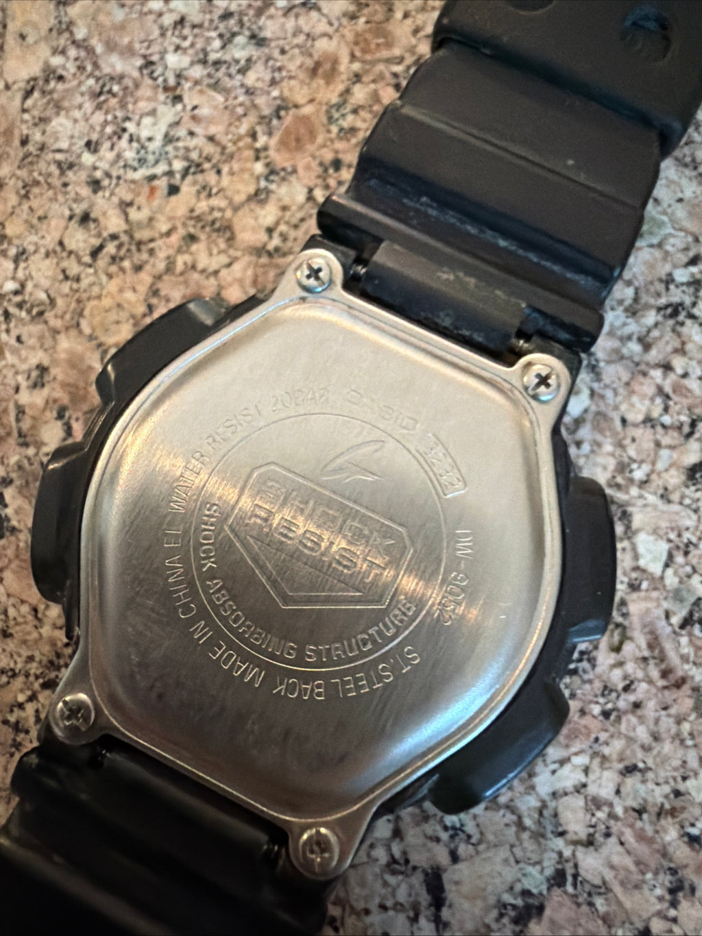 Vintage Casio G-Shock DW-9052 Men's Watch New Battery!