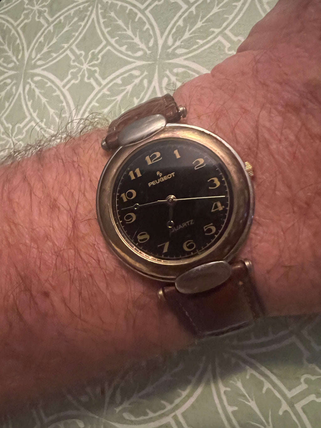 Men’s vintage Peugeot M362 watch. Runs great
