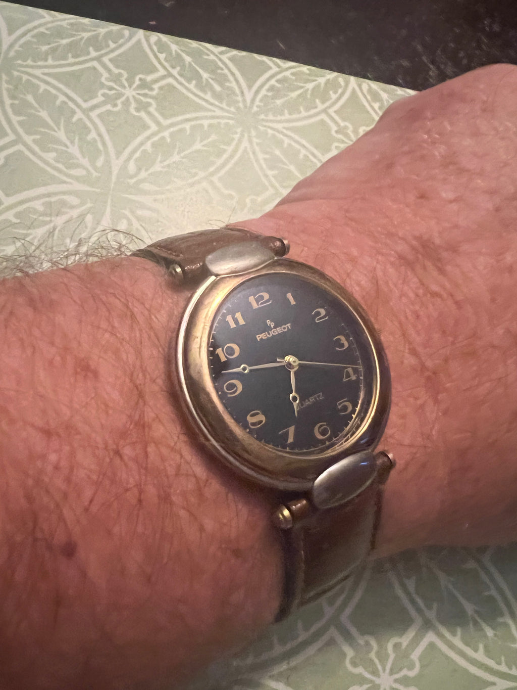 Men’s vintage Peugeot M362 watch. Runs great