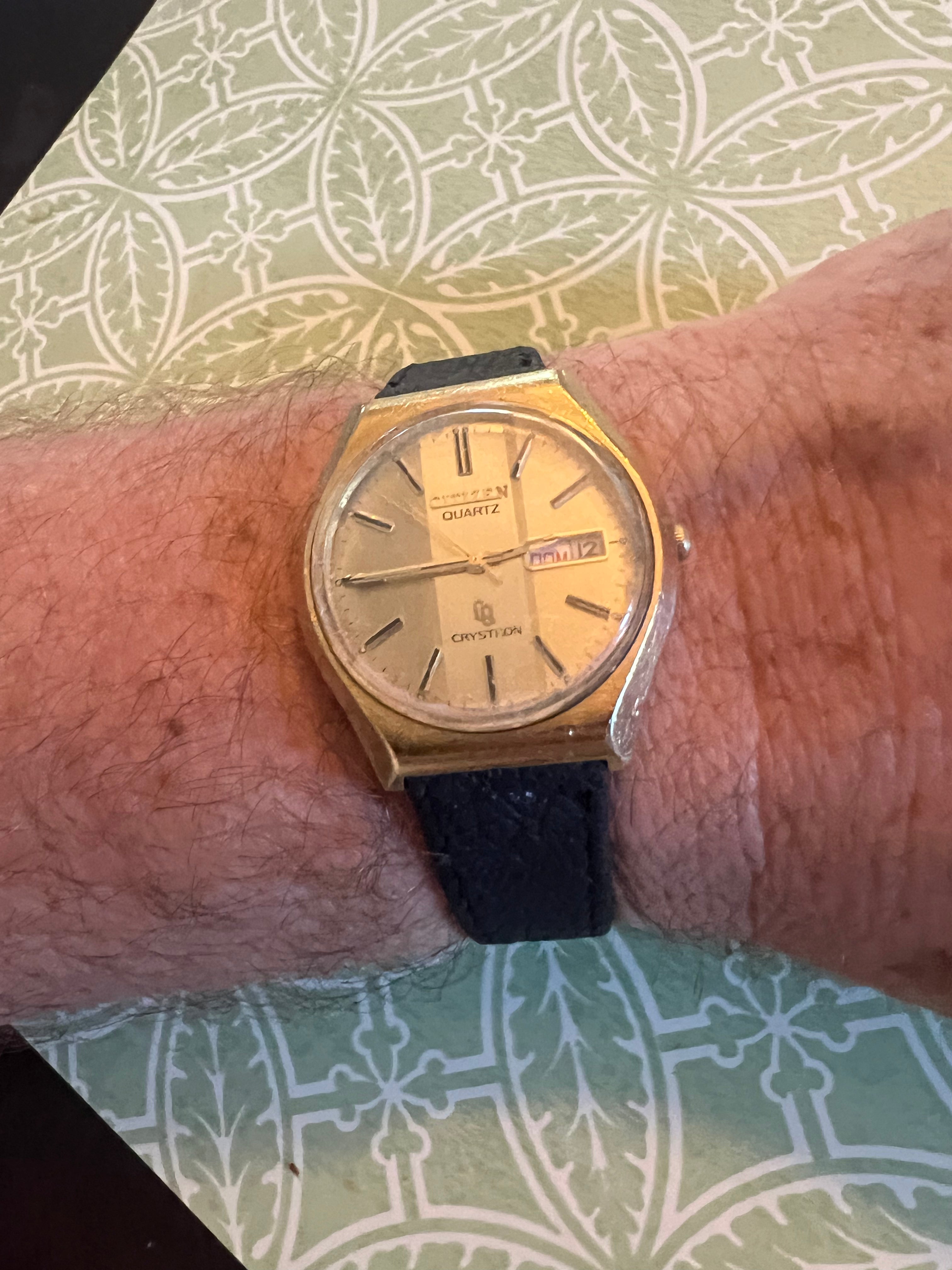 Men’s Vintage Citizen Crystron men’s watch. Runs great