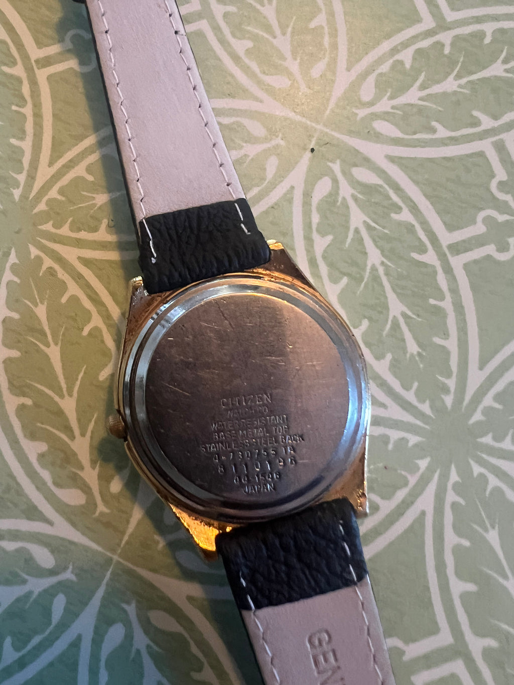 Men’s Vintage Citizen Crystron men’s watch. Runs great