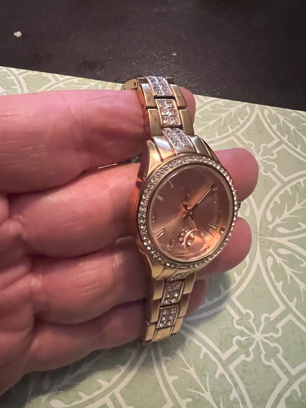 Jennifer Lopez FMDJL314 rose gold crystal accent ladies watch