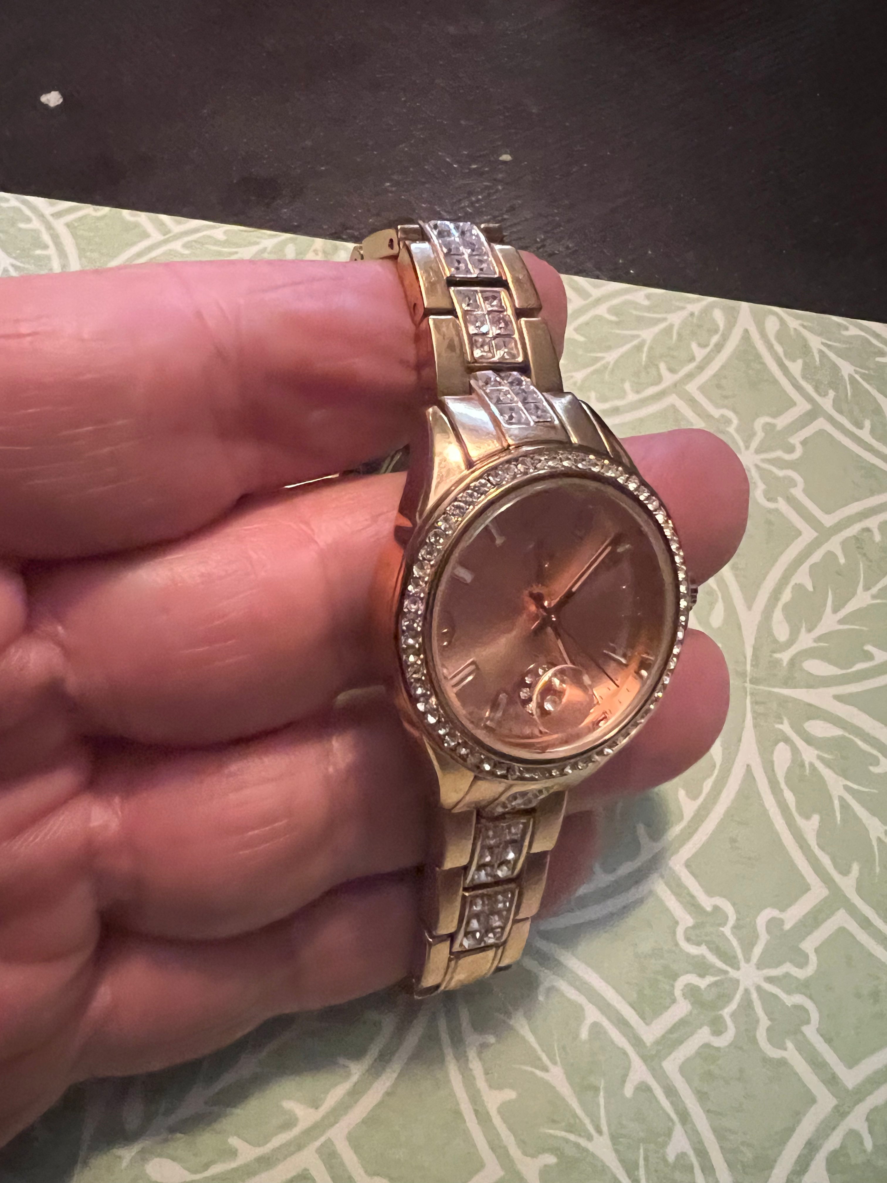 Jennifer Lopez FMDJL314 rose gold crystal accent ladies watch