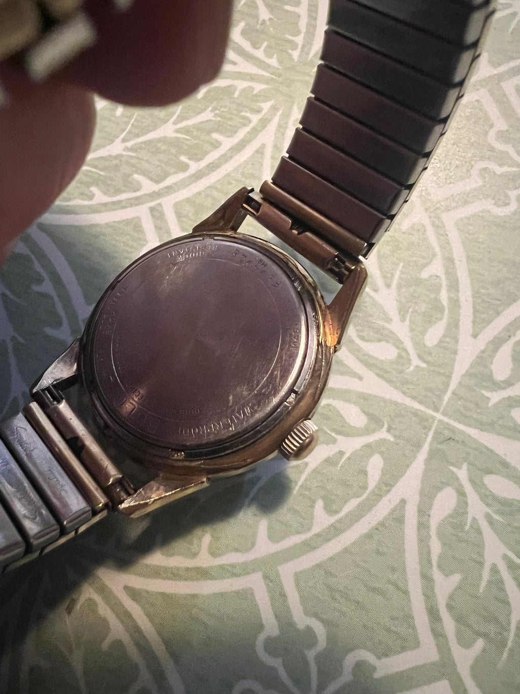 Vintage Bulova 10KT GF Bezel M8 Wristwatch Running Xlnt Condition.