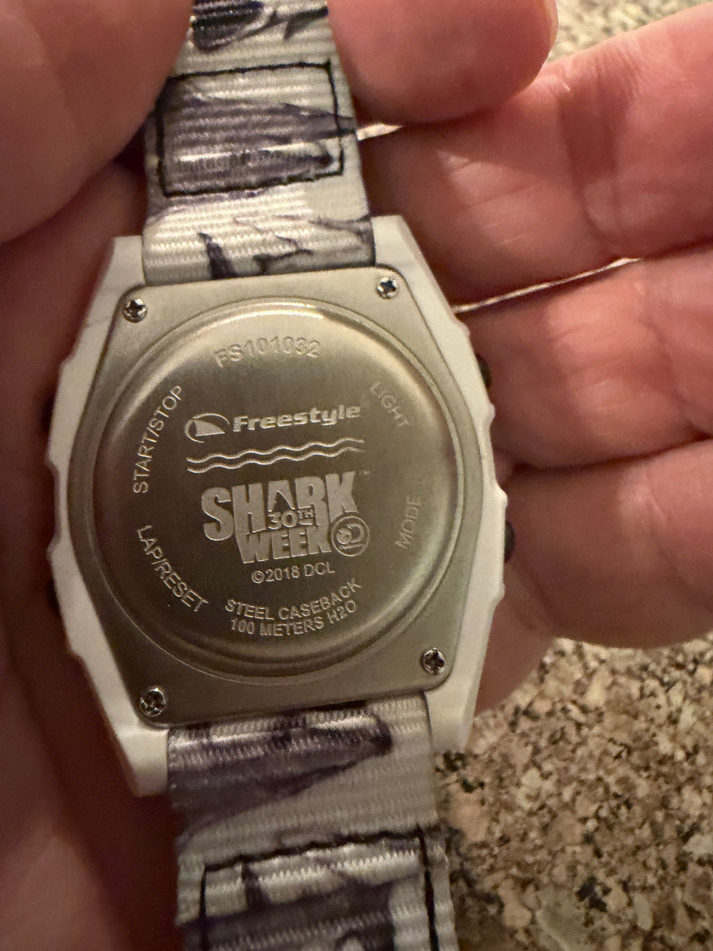 Freestyle Shark shark week great white 30th anniversary / new battery