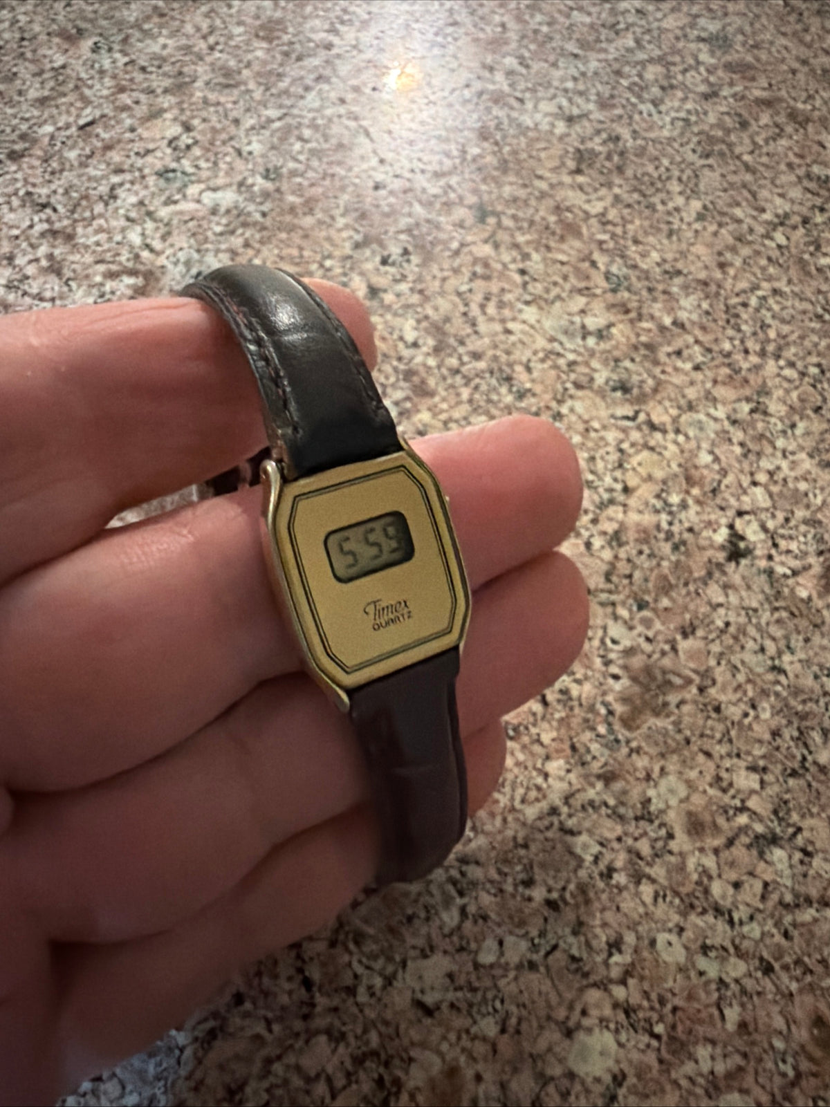 Vintage Timex Quartz Digital Gold Tone LCD Watch New Battery Runs Works...