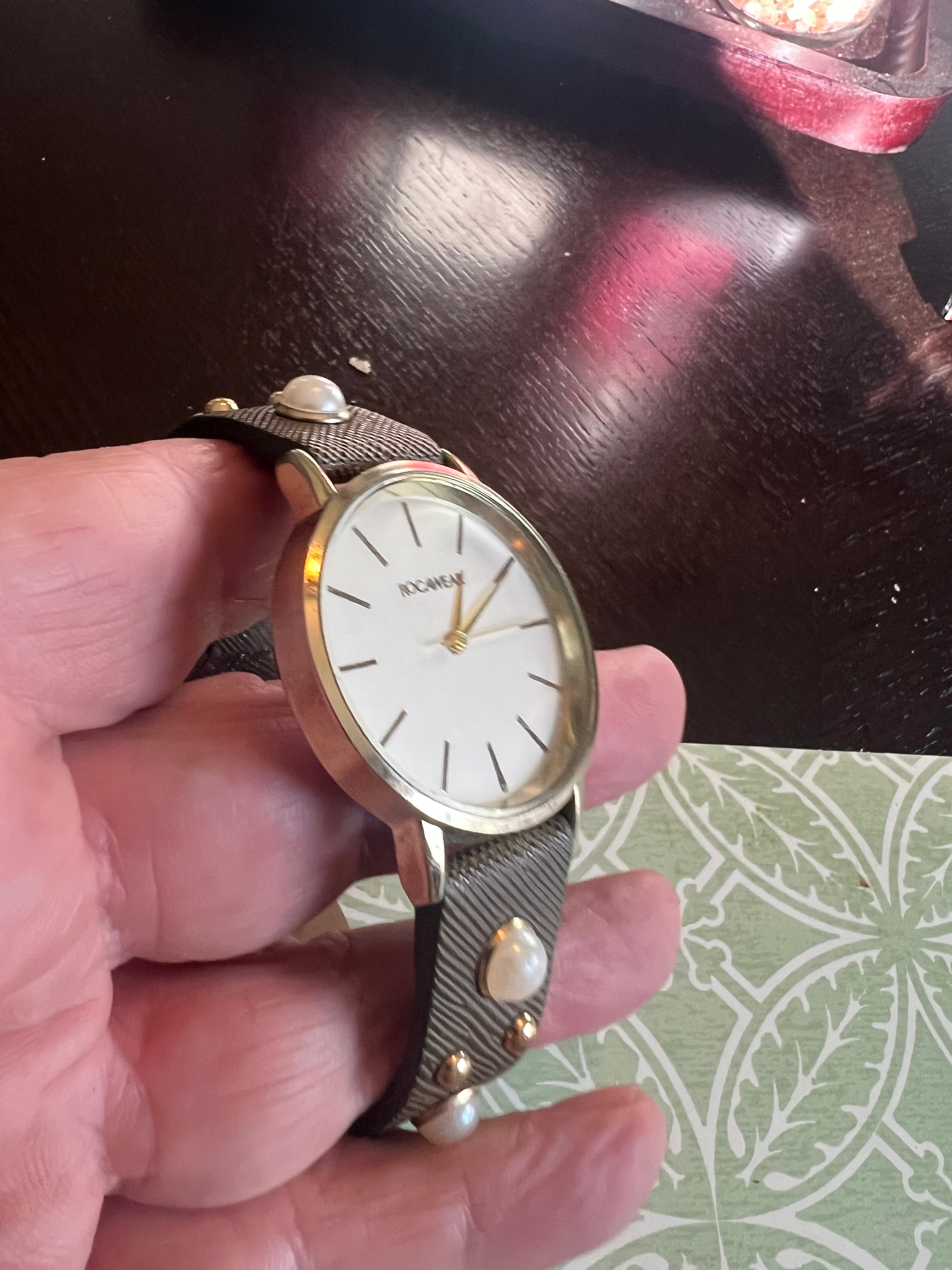 Ladies 1990’s Rocawear watch. New battery
