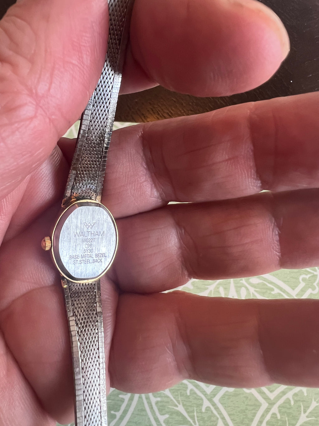 Vintage ladies Waltham dainty gold tone watch. Runs perfectly.
