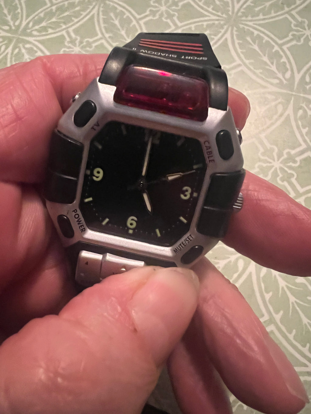 Men’s Quartz TV Remote Control Wristwatch Working. Funky Watch. New Batteries