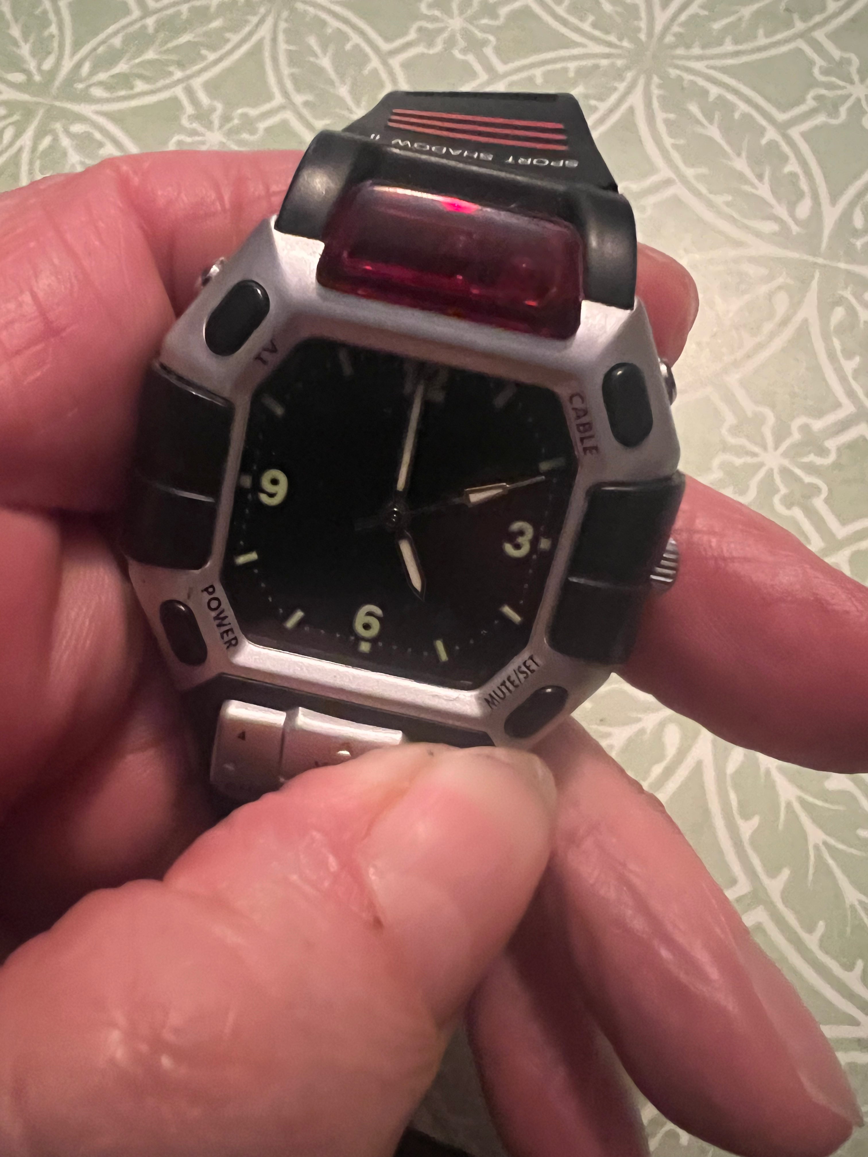 Men’s Quartz TV Remote Control Wristwatch Working. Funky Watch. New Batteries