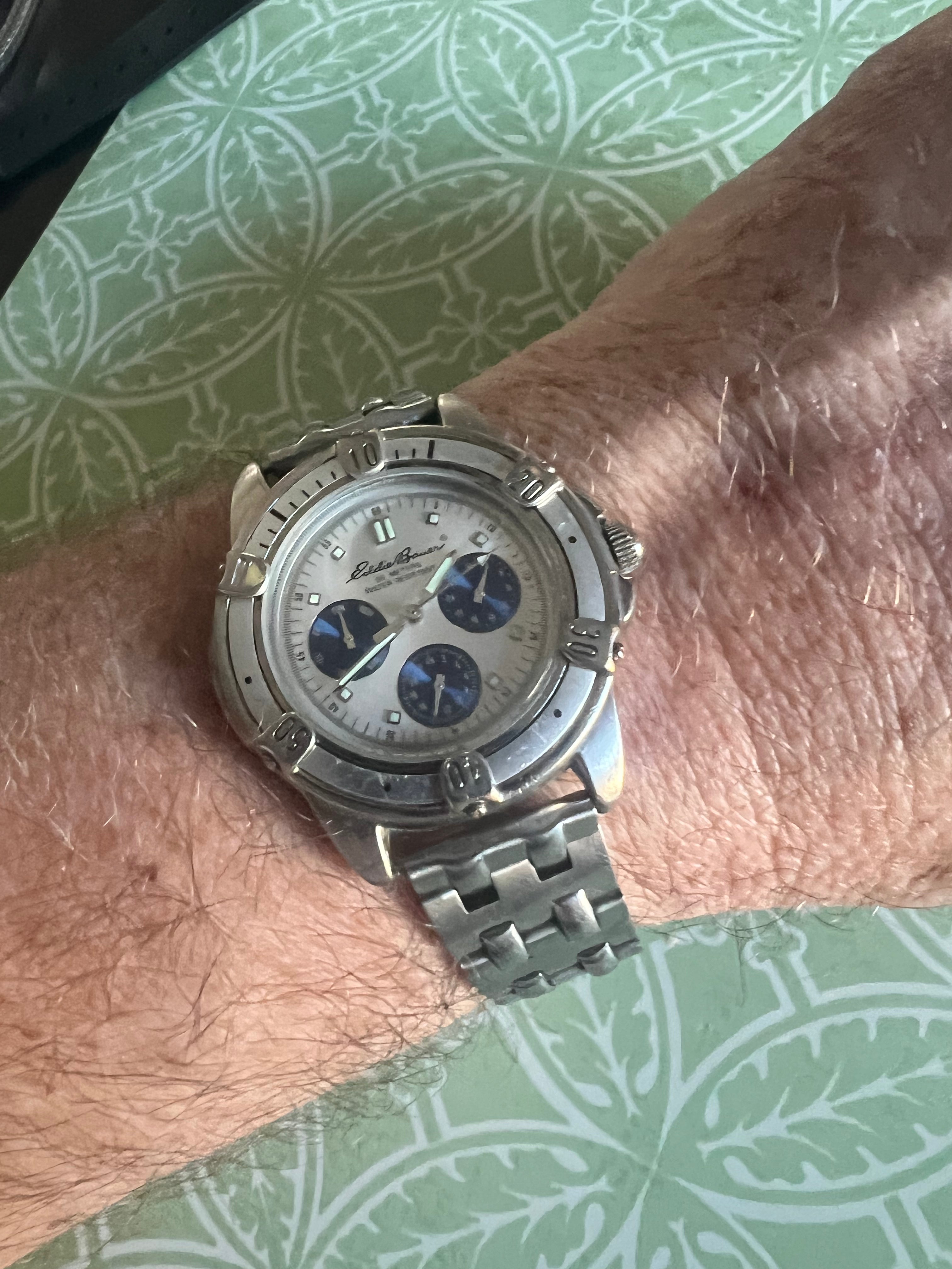 Eddie Bauer #3752 LG 3 EYE Quartz Analog Men's Watch Sz. 7-3/4 New Battery