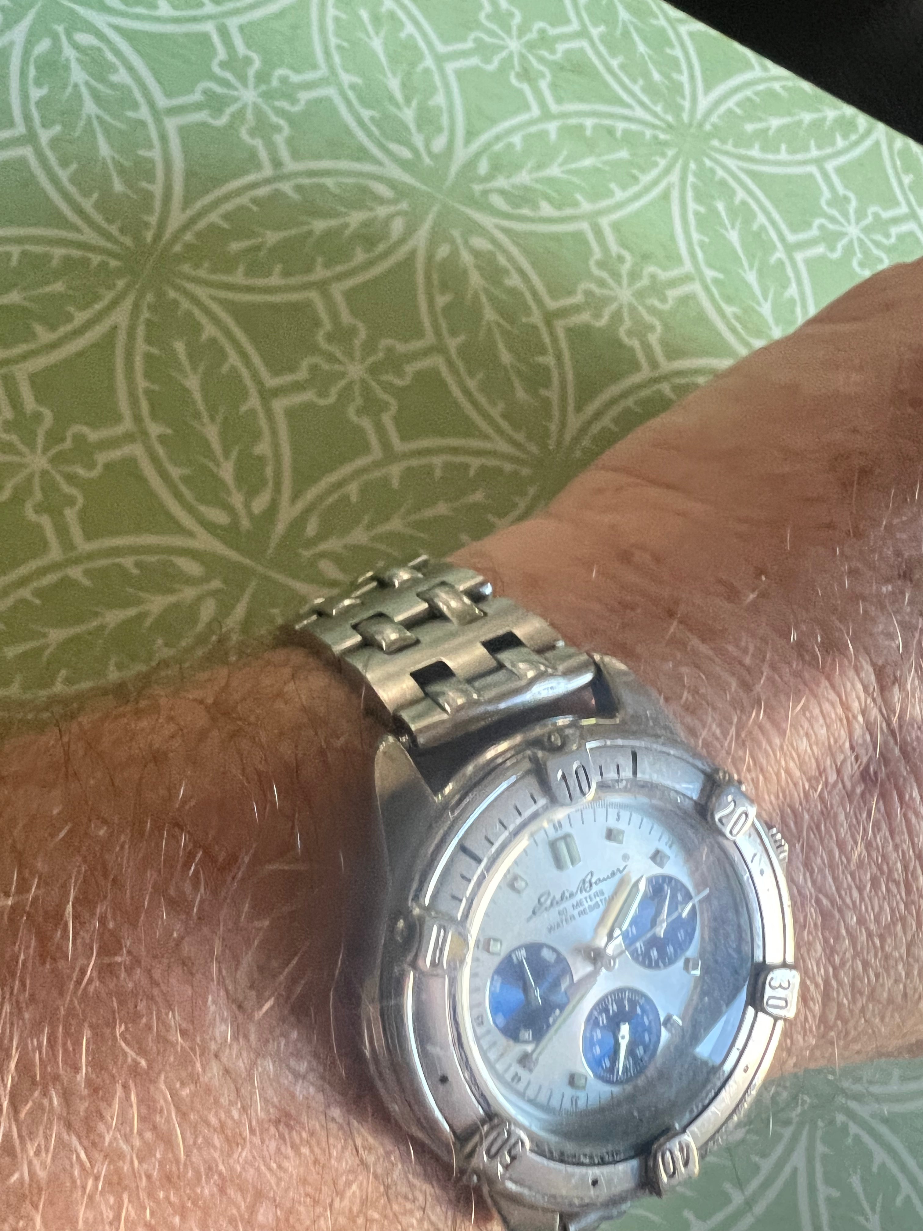 Eddie Bauer #3752 LG 3 EYE Quartz Analog Men's Watch Sz. 7-3/4 New Battery