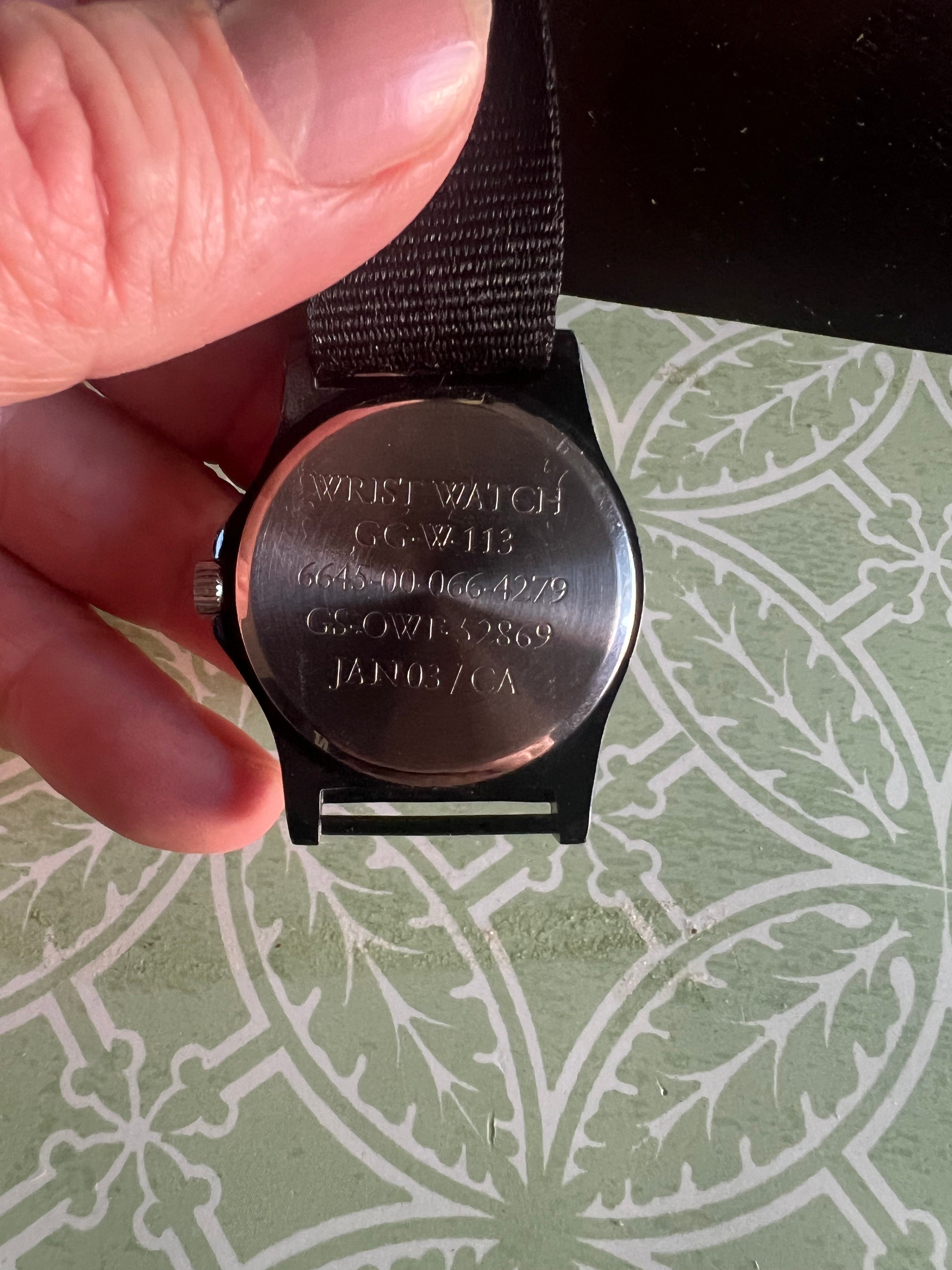 GG-W-113 MWC Military issue Wristwatch Stainless Steel Black Dial Silver Case Analog