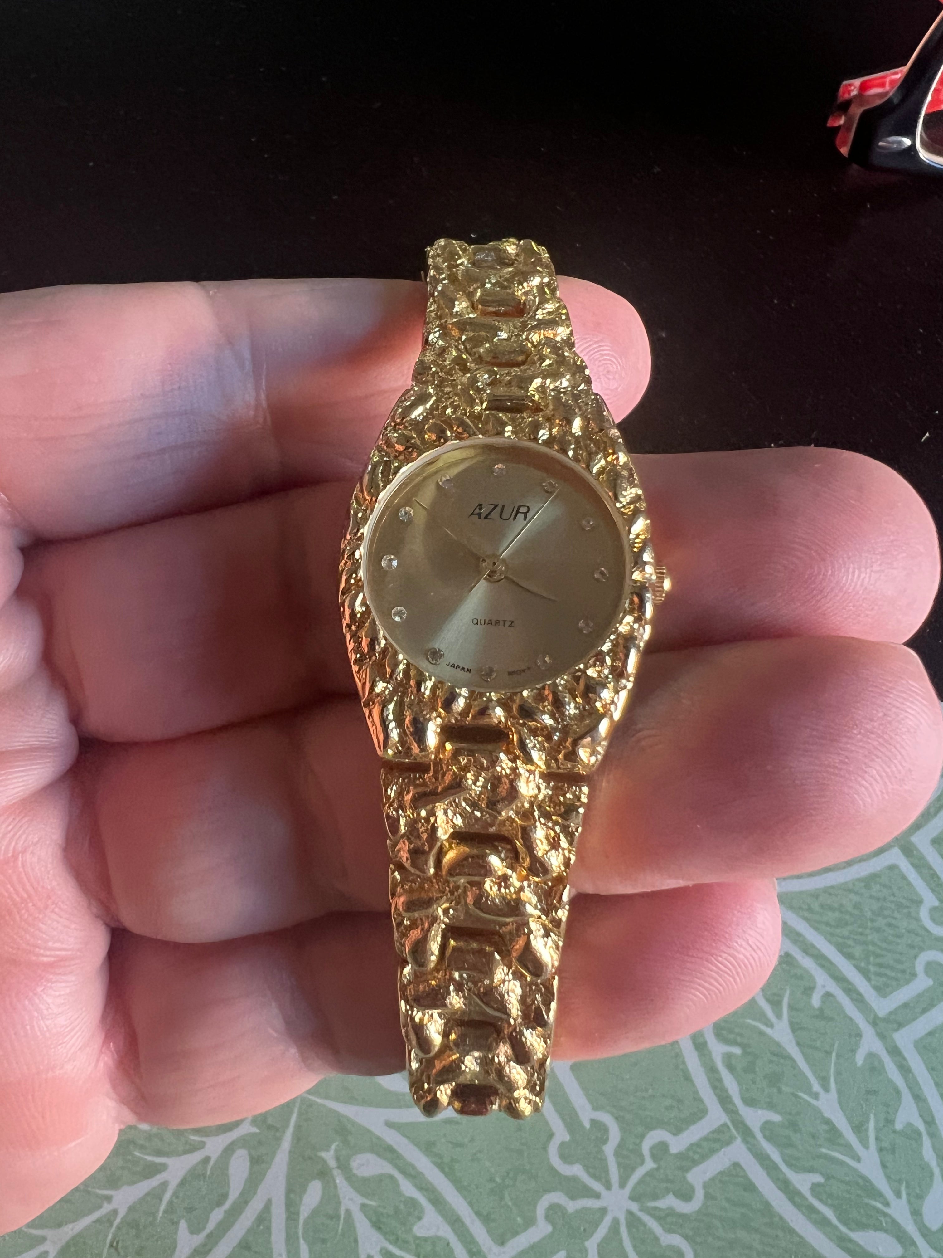 Ladies vintage gold tone nugget style watch