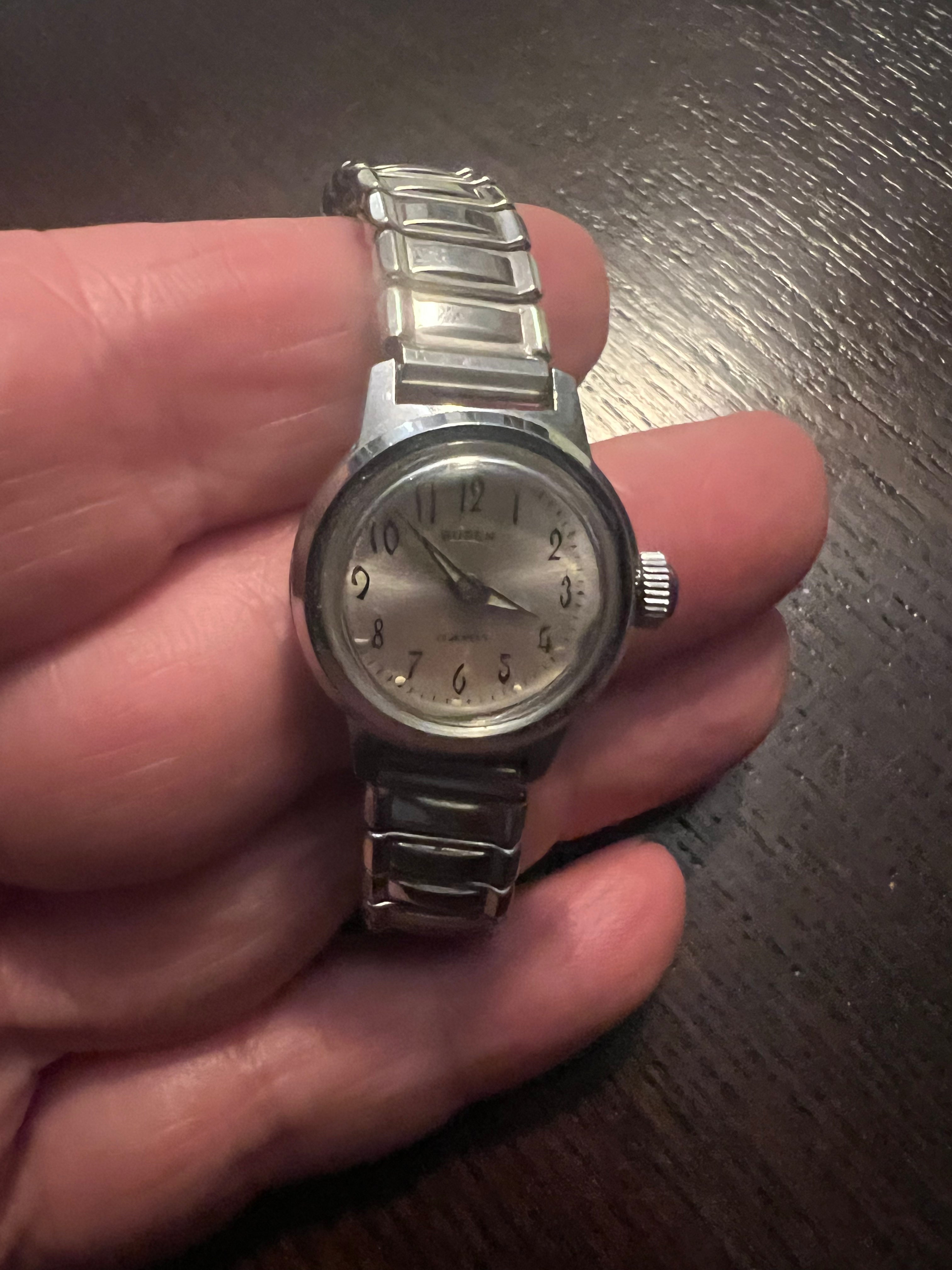 Vintage 1963 Gruen dainty ladies winding watch. Runs great