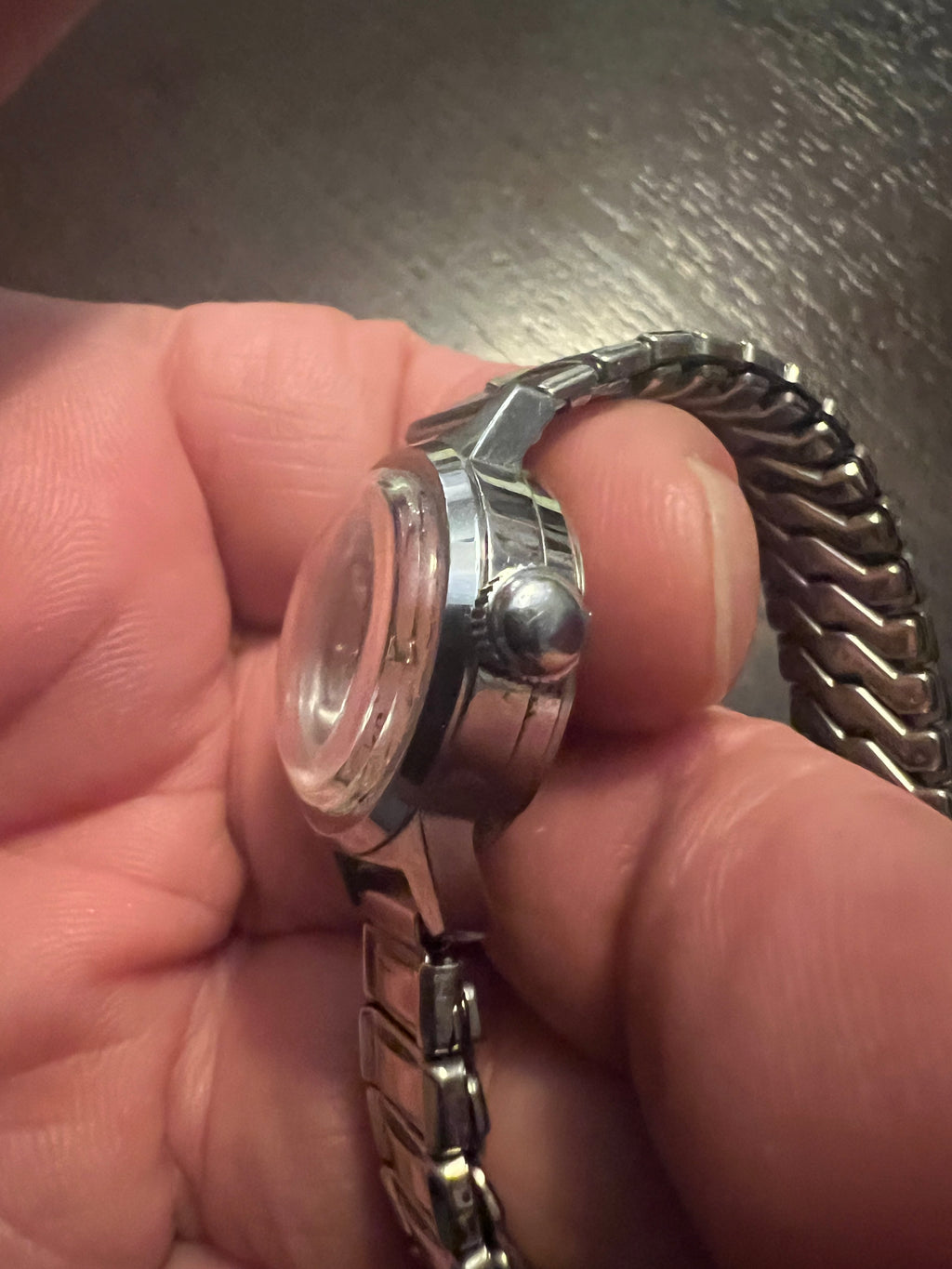 Vintage 1963 Gruen dainty ladies winding watch. Runs great