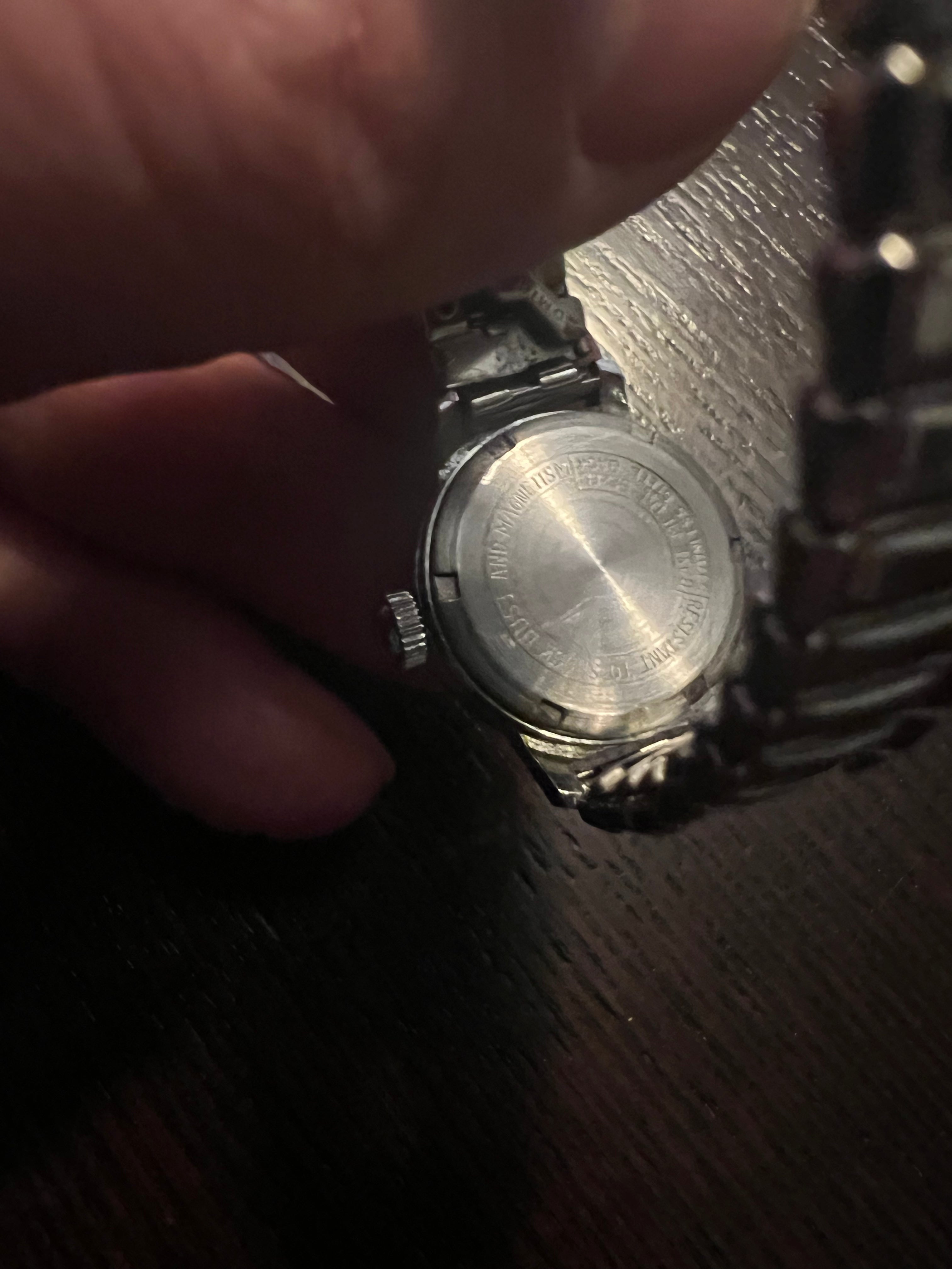 Vintage 1963 Gruen dainty ladies winding watch. Runs great
