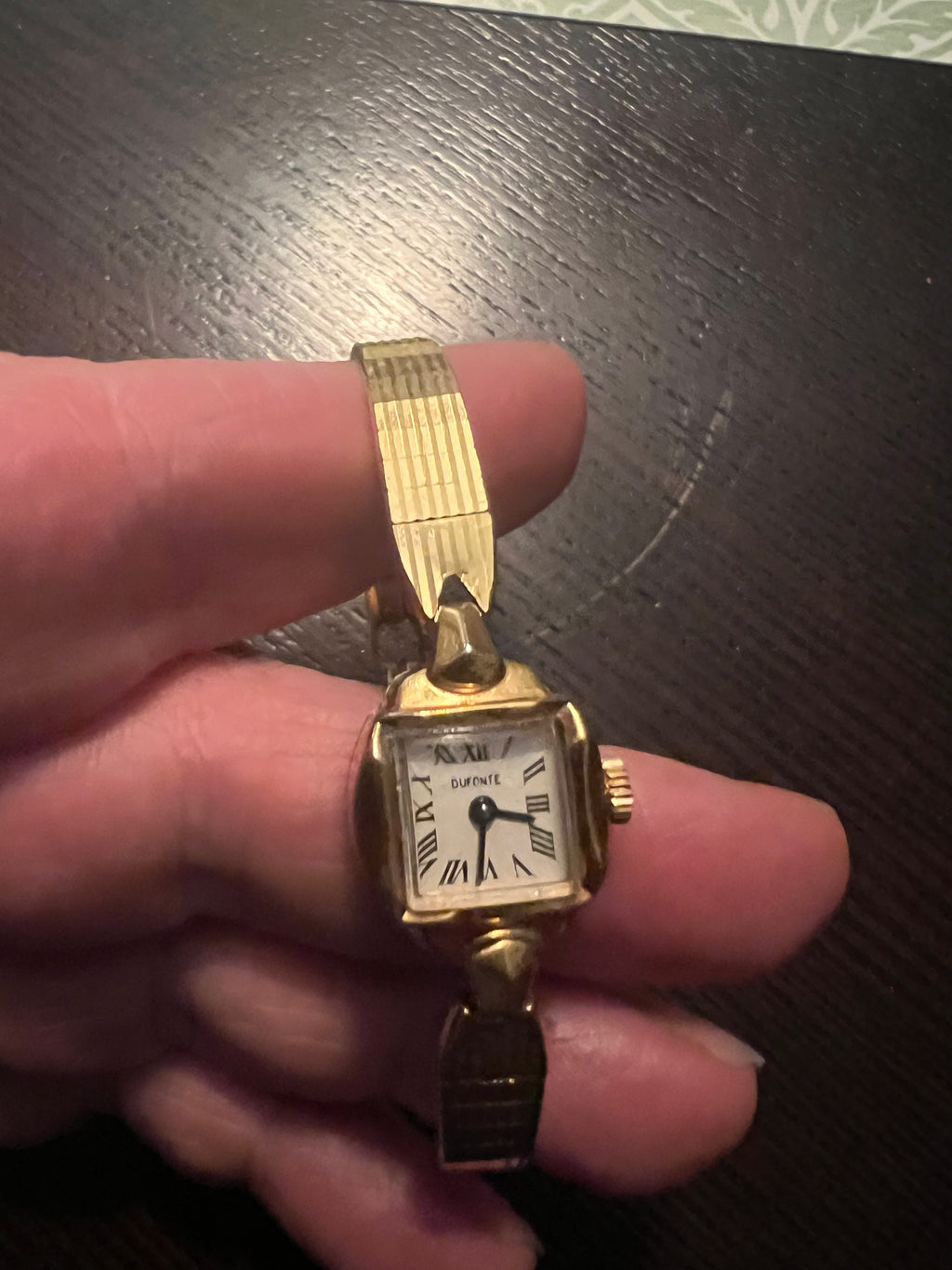 Vintage dainty ladies Dufonte 1960’s winding watch