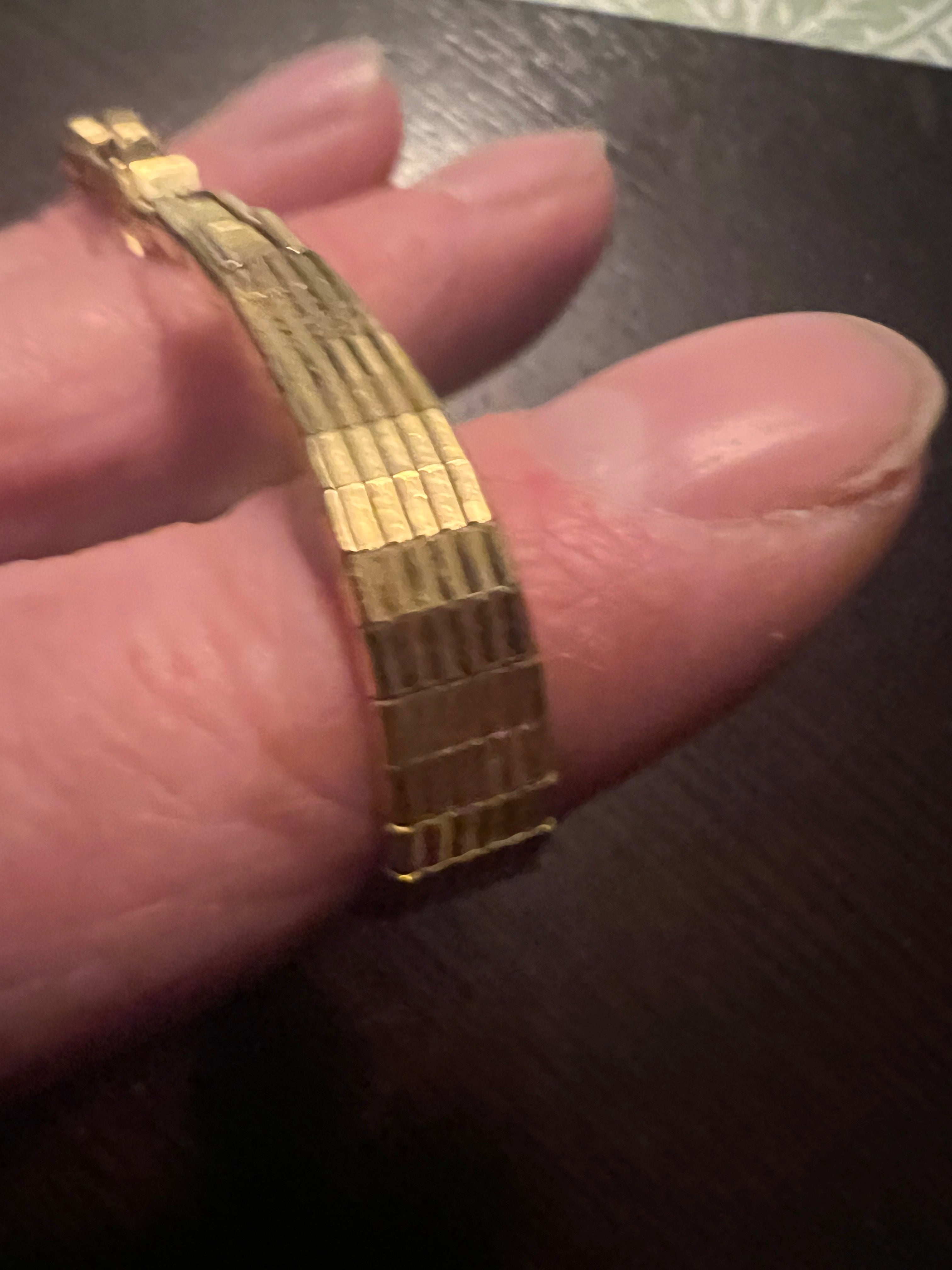 Vintage dainty ladies Dufonte 1960’s winding watch