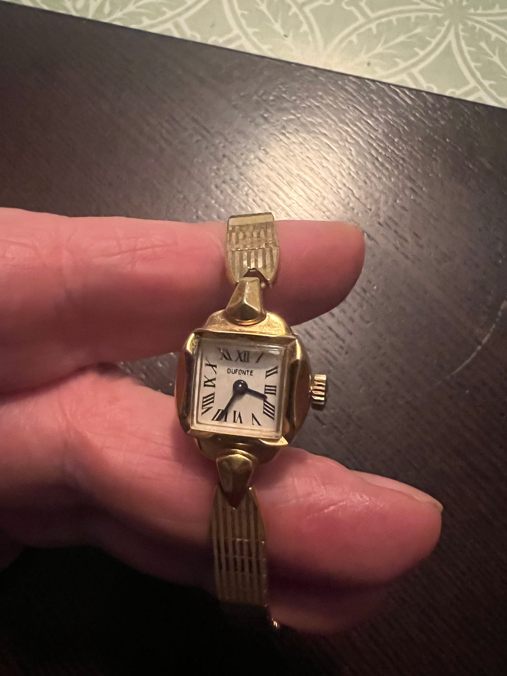 Vintage dainty ladies Dufonte 1960’s winding watch