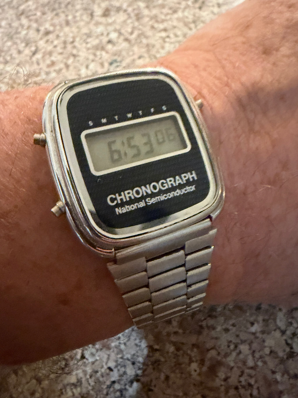 Vintage National Semiconductor Mens Silvertone LED Watch. New Battery XLNT 1978