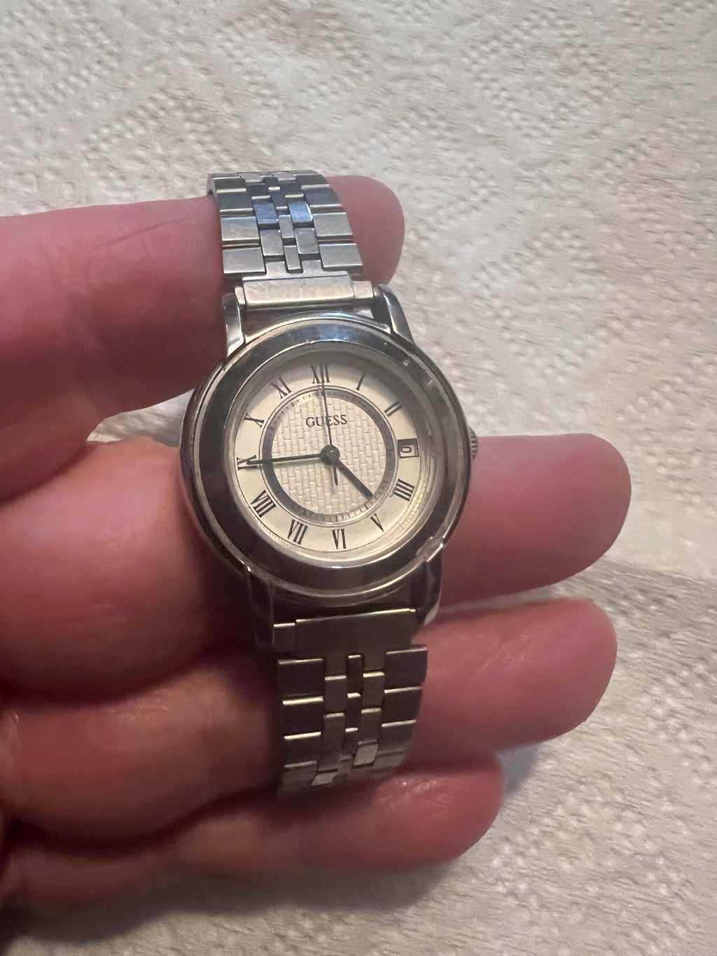 GUESS Silver Tone Quartz Analog Women's Watch New Battery