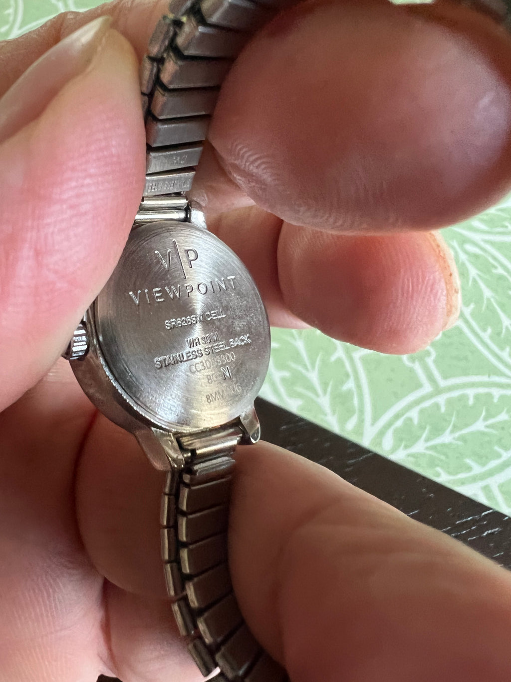 Dainty ladies Viewpoint silver tone watch. New battery