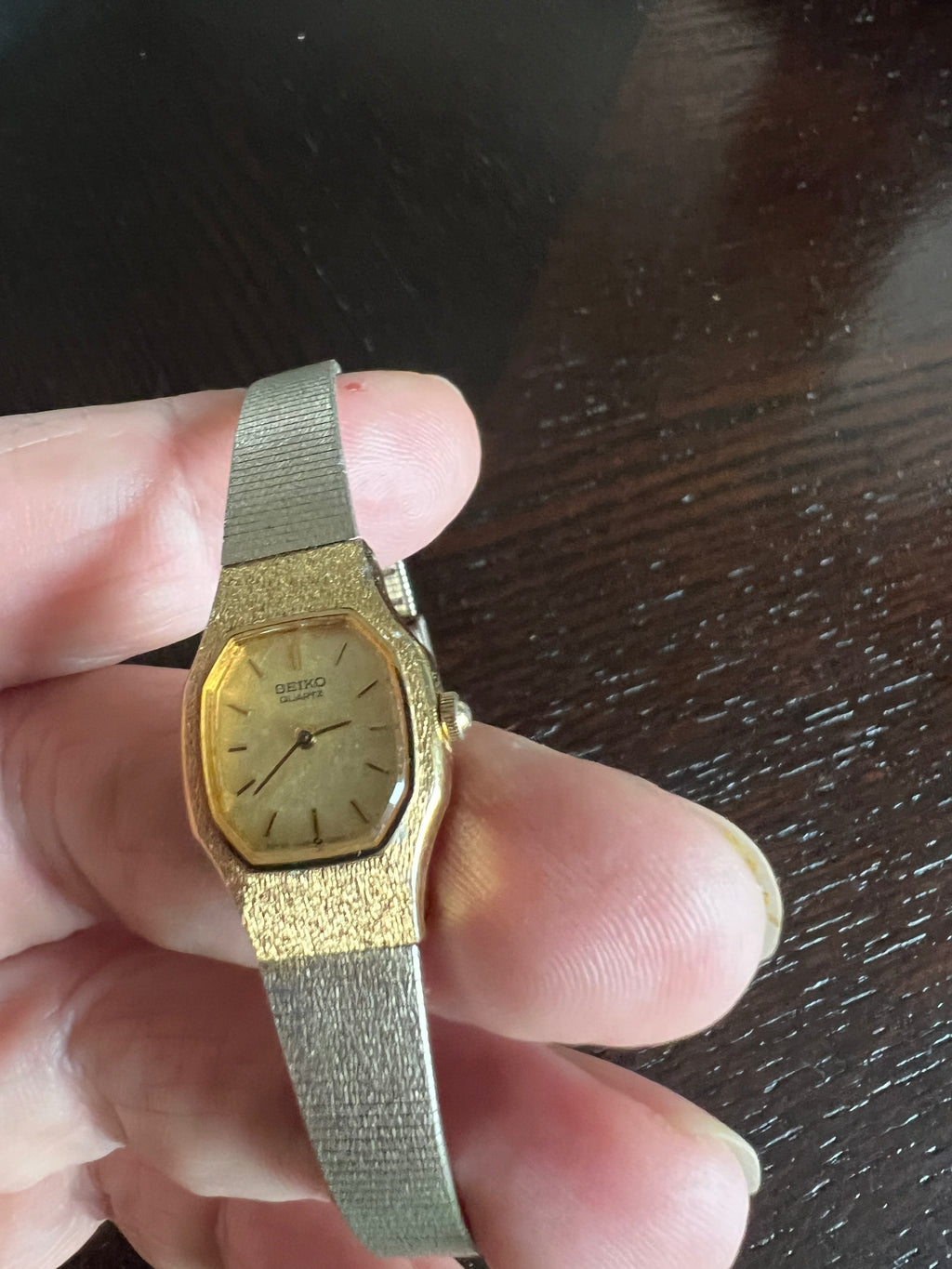 Vintage dainty Seiko ladies watch 