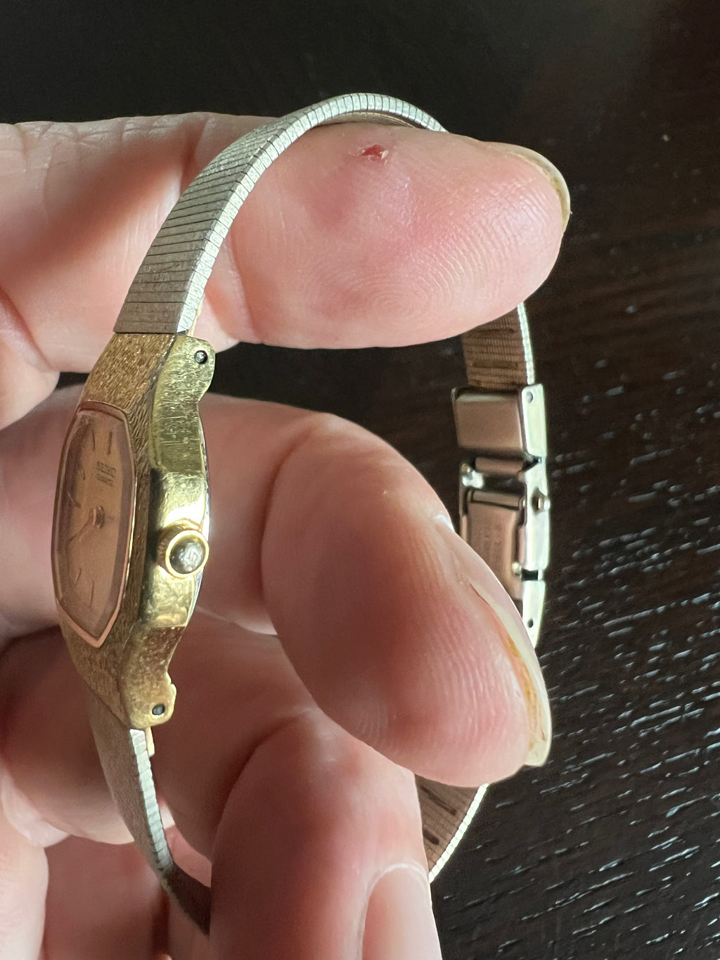 Vintage dainty Seiko ladies watch 