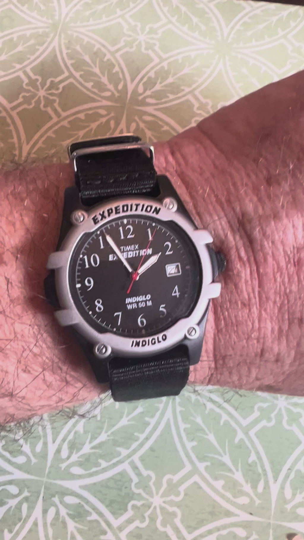 Timex Expedition Watch Men Indiglo 38mm Silver Black Dial Date Vintage 1990's