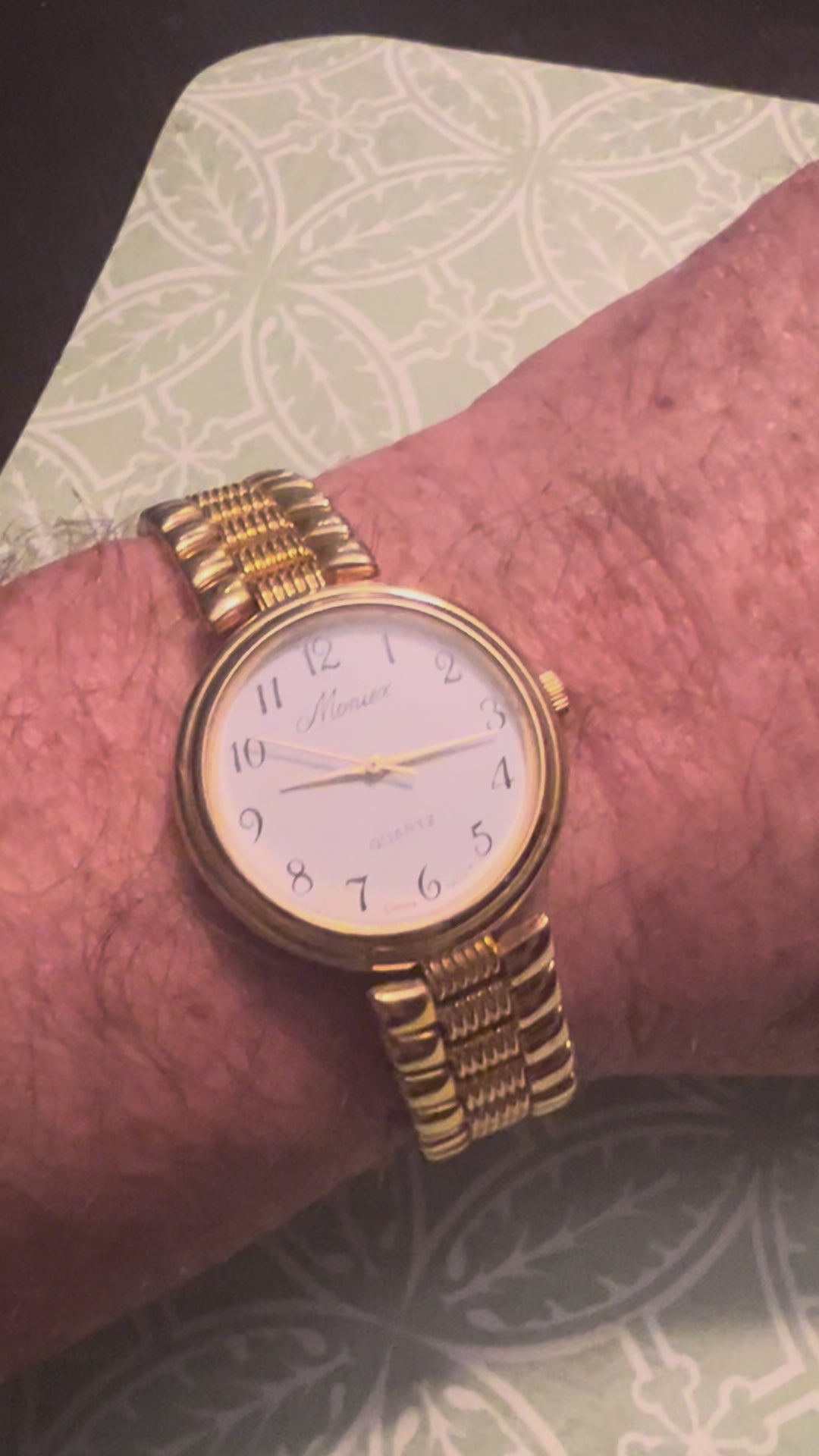 Men’s Moniex gold tone dress watch new battery