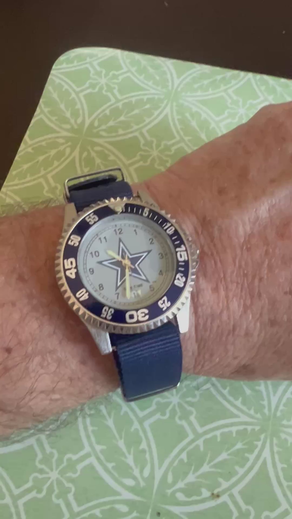 Men’s Dallas Cowboys rotating bezel diver watch. Screw back case. New Gasket, service, and strap.
