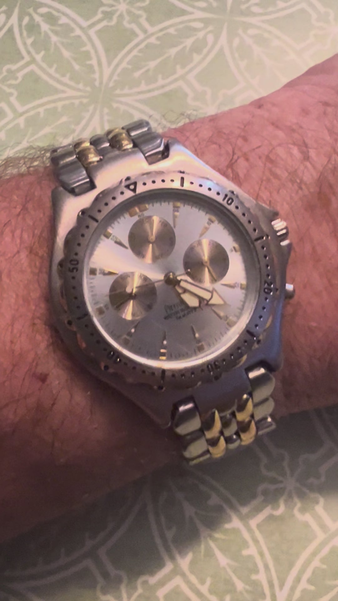 Armitron Quartz Watch 20/1383 Men 50m 2 Tone Rotating Bezel New Batt. All Links