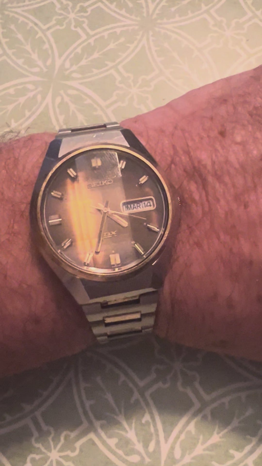 Vintage SEIKO DX  Automatic Tiger's Eye 17 jewels Men’s Watch Beveled Crystal